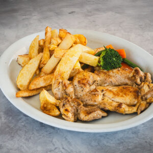Filete de Pollo a la Plancha con Papas Fritas