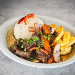 Saltado de Lomo Cuadril (Por Plato)